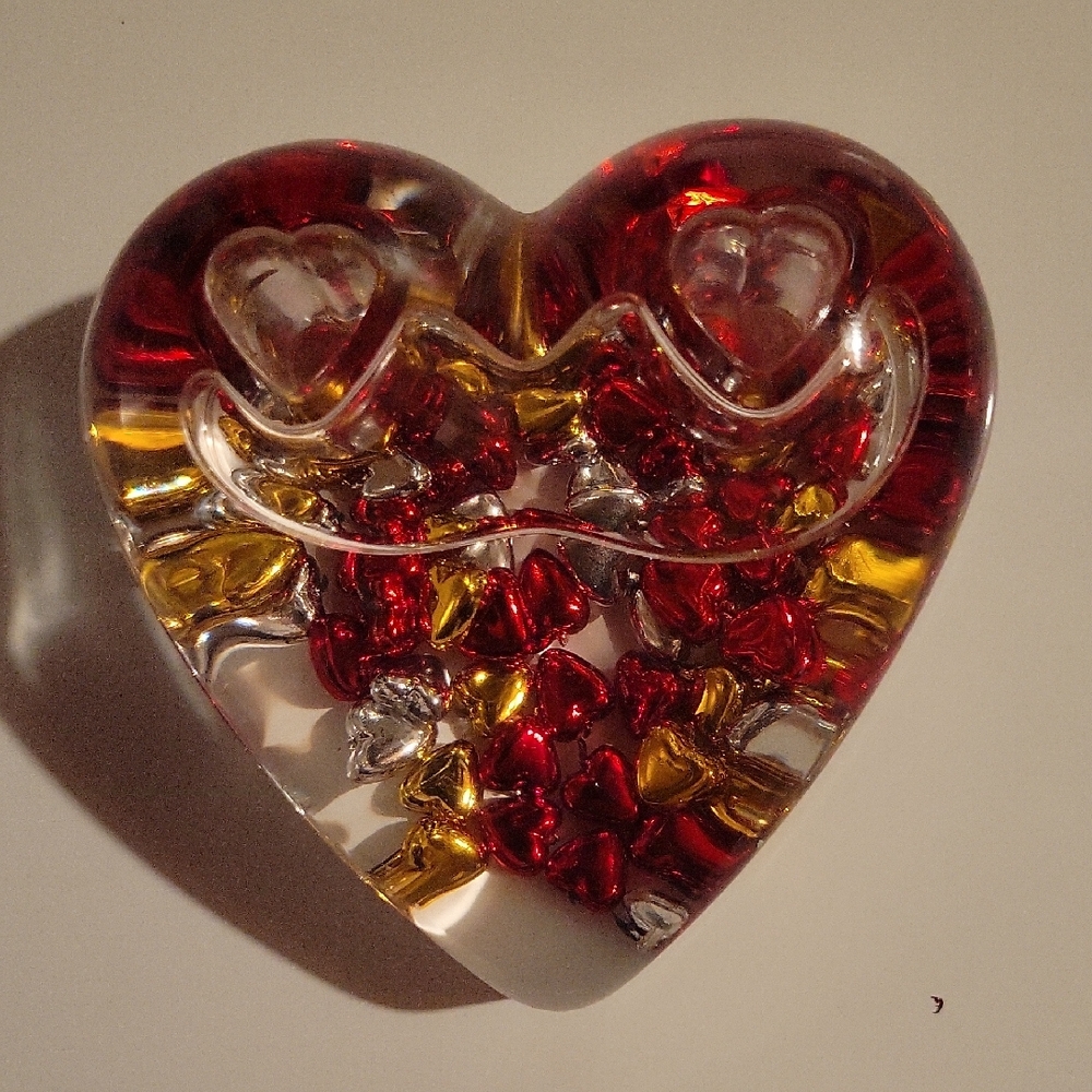Heart Shaped Glass Paperweight With Heart Shaped Red And Gold Accents